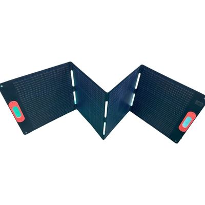 Efisiensi Panel Surya Hingga 23,5% Pengisi Daya Surya Lipat dengan Ukuran Lempar Disesuaikan 1670 * 500 * 5MM