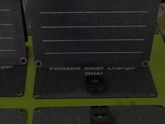 ETFE Waterproof Solar Panel Charger 30W Dengan Kickstand Untuk Camping