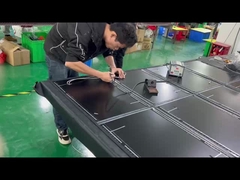 80W Portable Folding Solar Panel Handbag Untuk Pengisian Daya Luar Ruang yang Nyaman