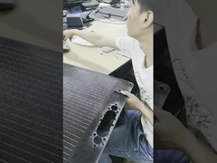 Pengisi Daya Daya Matahari Lipat Pengisi daya panel surya Lipat Efisiensi hingga 23,5% untuk penyimpanan mudah